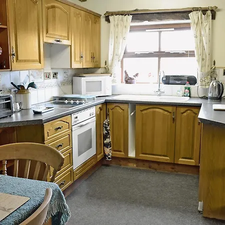 Holiday home Swallow's Nest Crackenthorpe